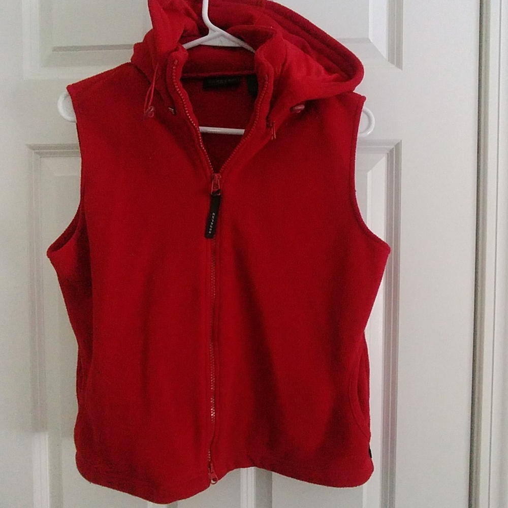 Express women's fleece vest